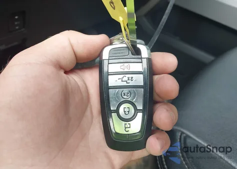 2021 Ford F-250 Lariat z USA, uszkodzony, nr VIN 1FT7W2BN8MEE12127